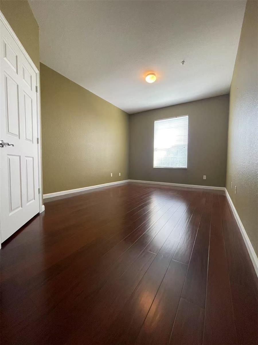 Image 5 of 24 For 6434 Cava Alta Drive 401