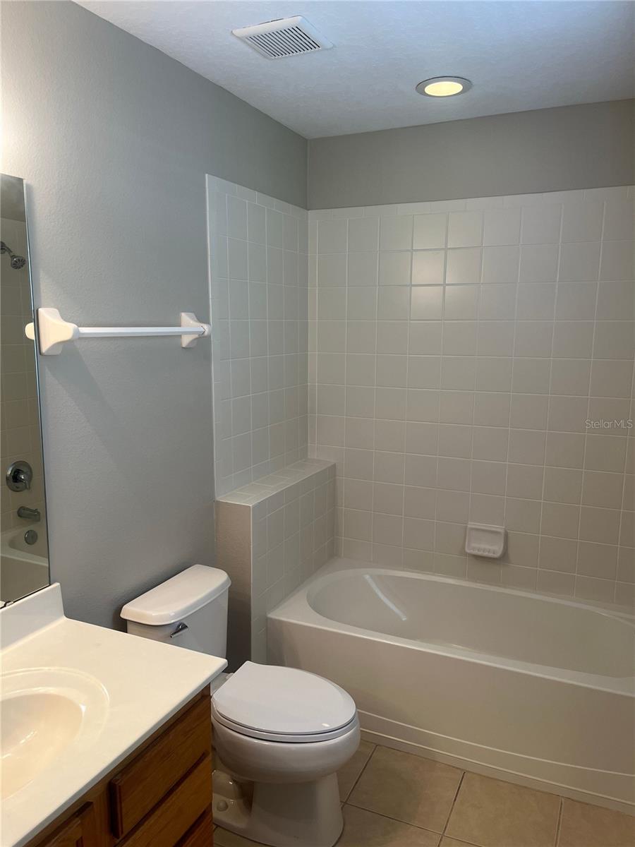 Image 15 of 19 For 8409 Leeland Archer Boulevard