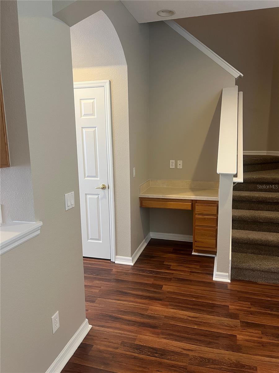 Image 8 of 19 For 8409 Leeland Archer Boulevard