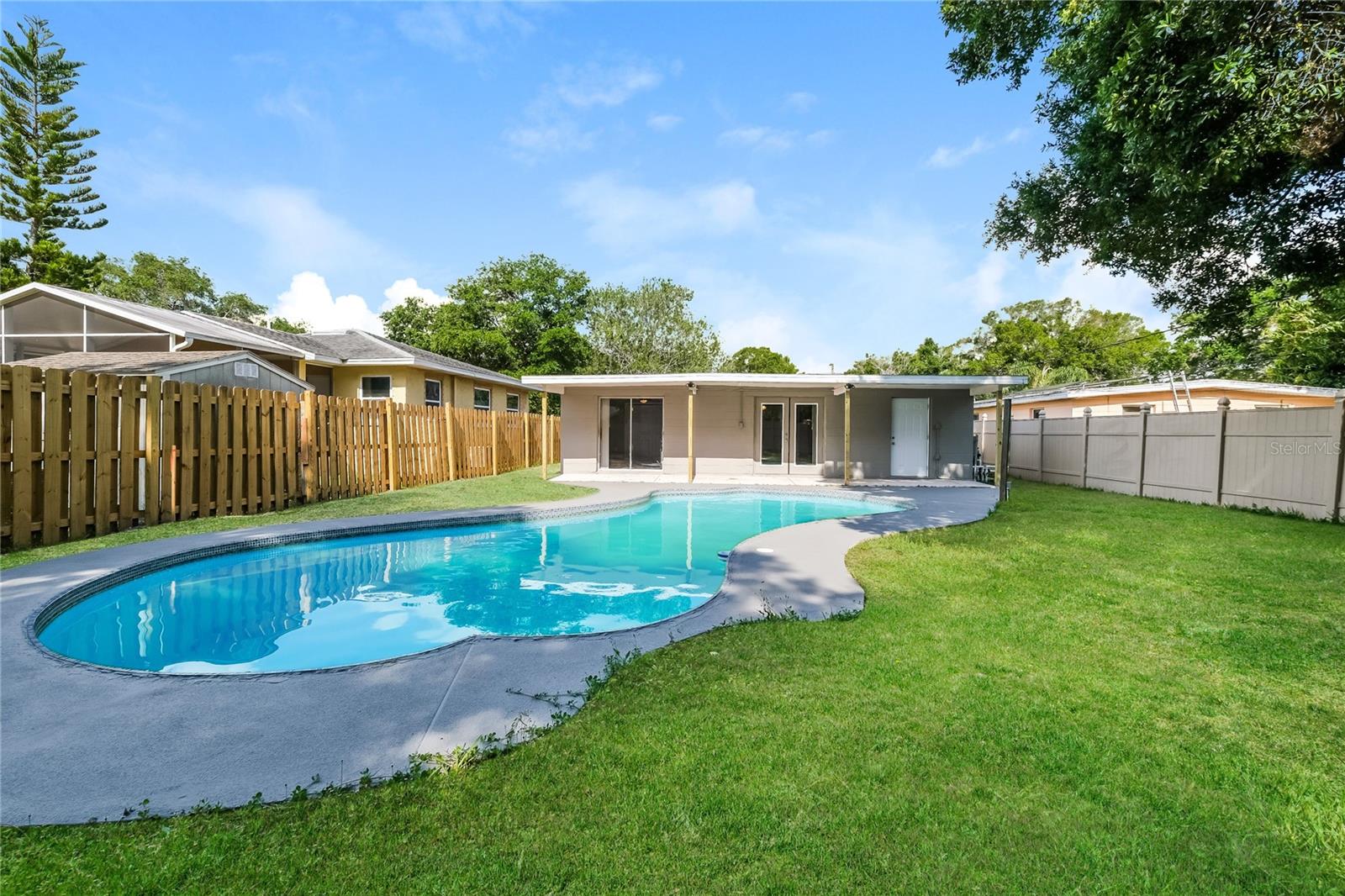 Image 16 of 16 For 7113 63rd Street N