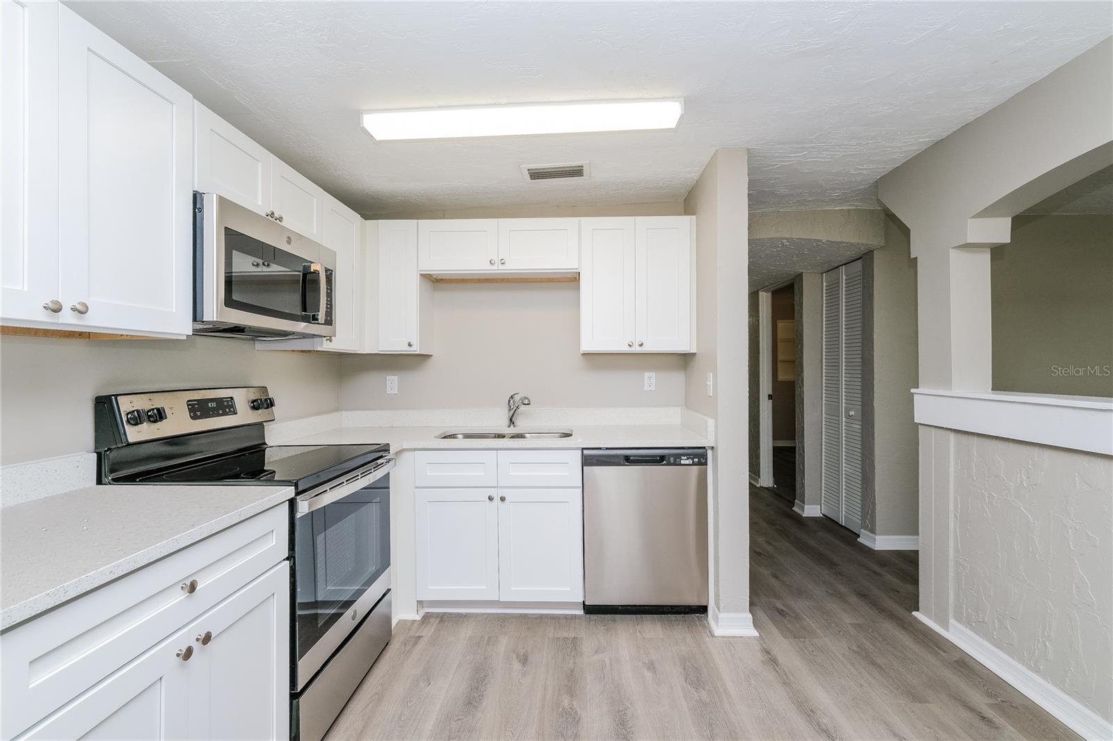 Image 7 of 16 For 7113 63rd Street N