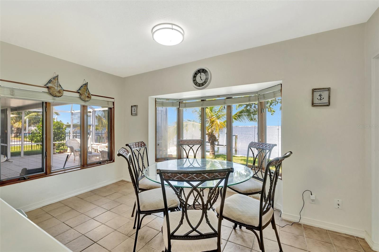 Image 15 of 46 For 1701 Bayshore Drive