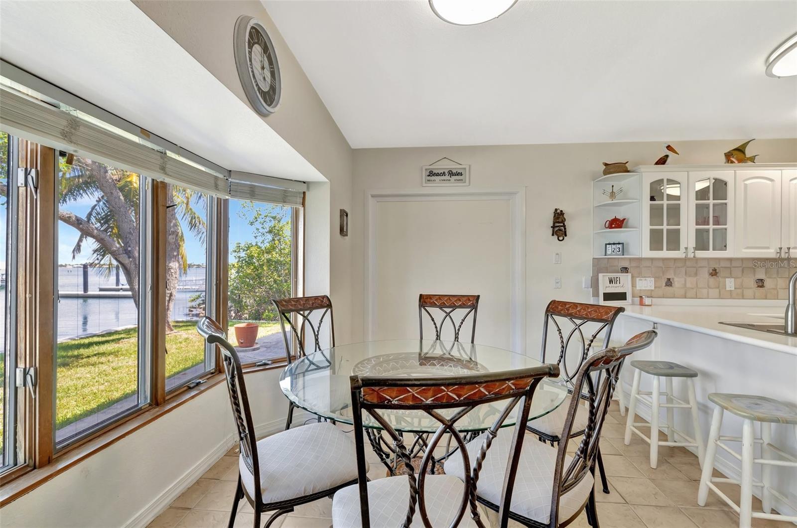 Image 16 of 46 For 1701 Bayshore Drive