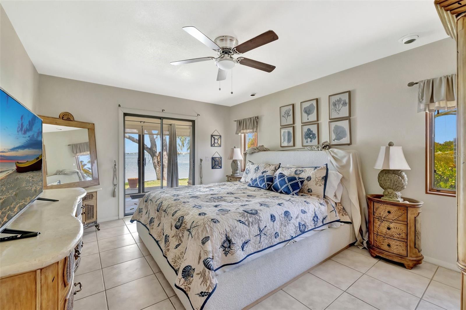 Image 20 of 46 For 1701 Bayshore Drive