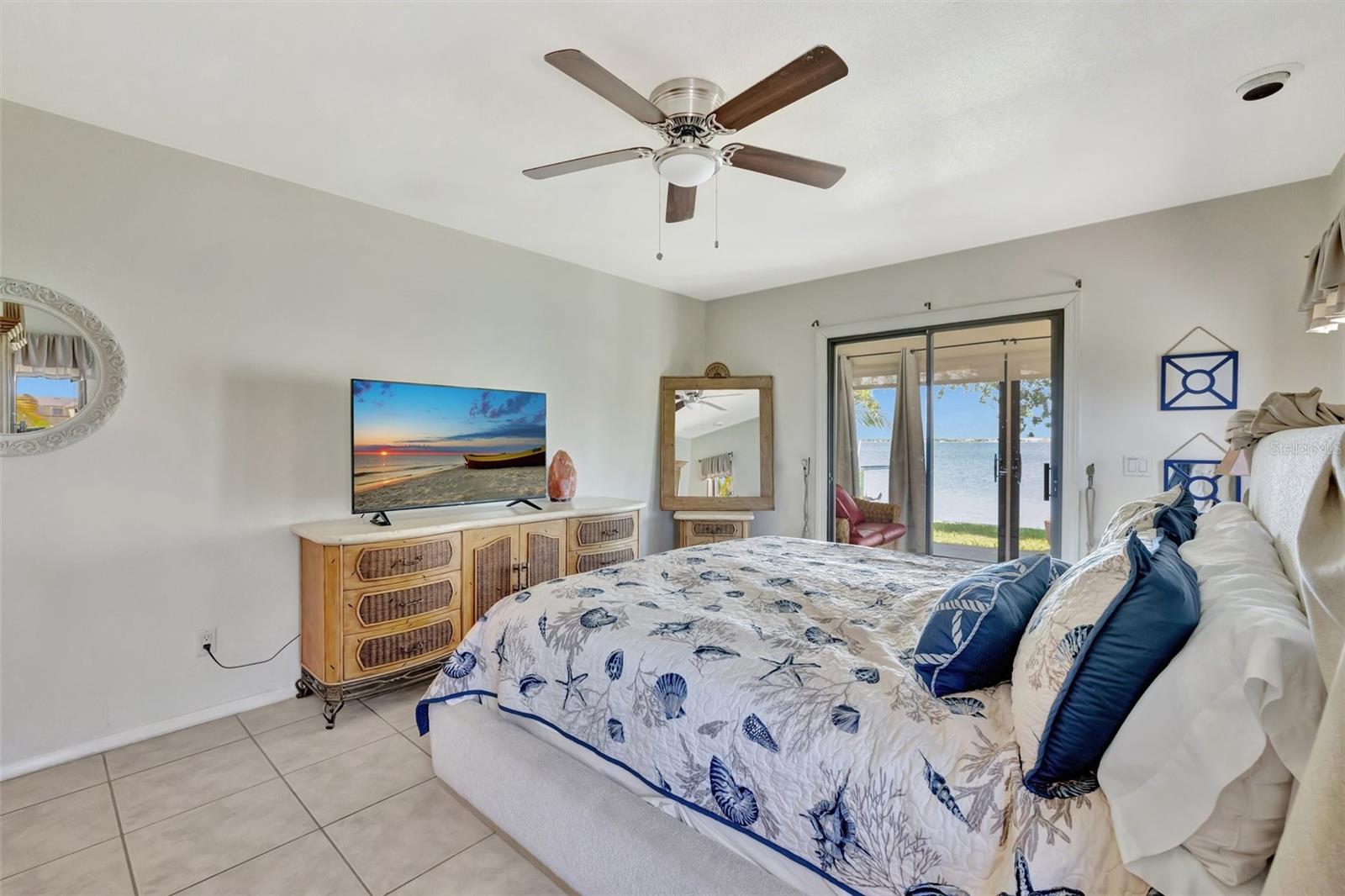 Image 21 of 46 For 1701 Bayshore Drive