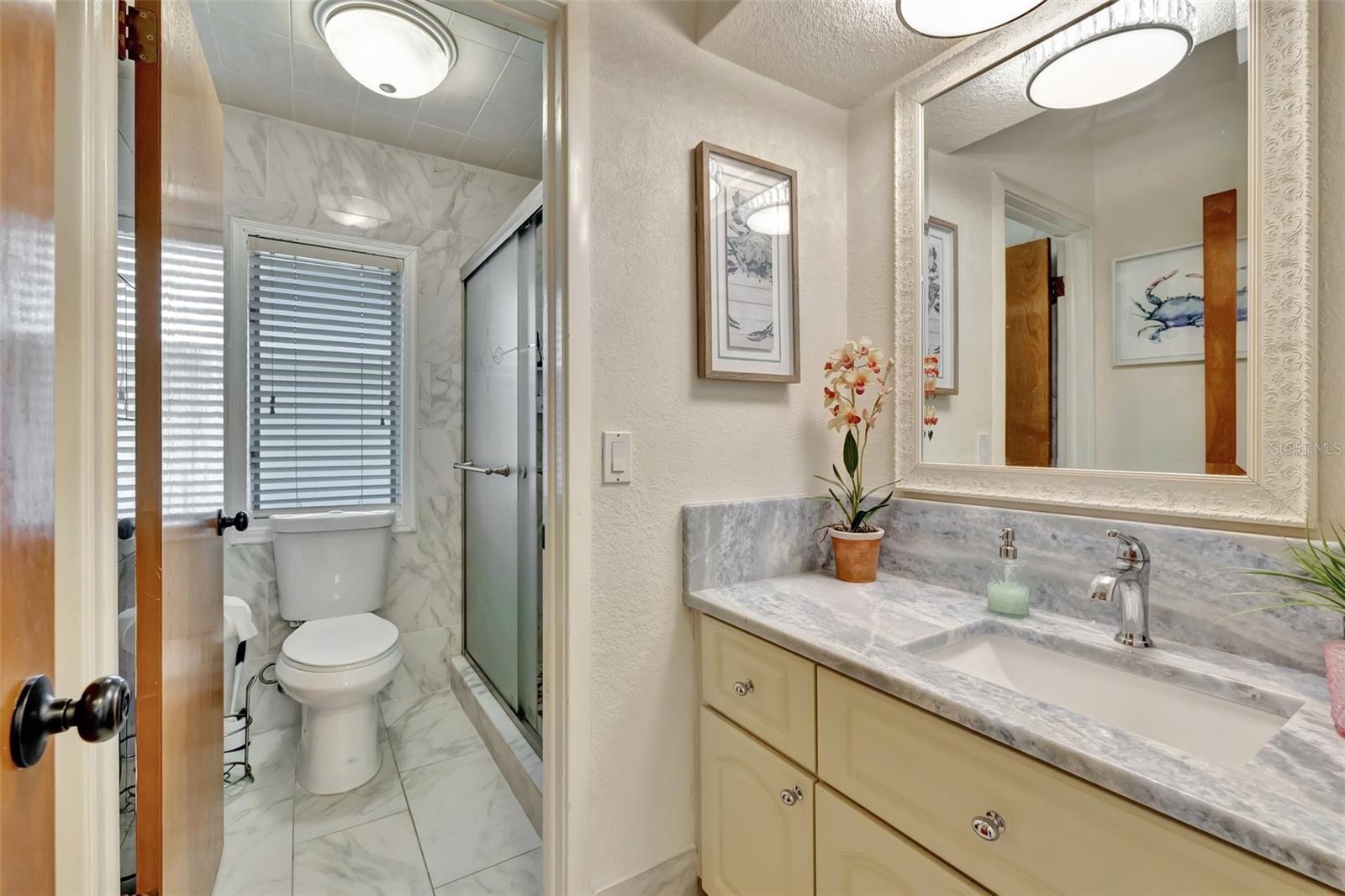 Image 31 of 46 For 1701 Bayshore Drive