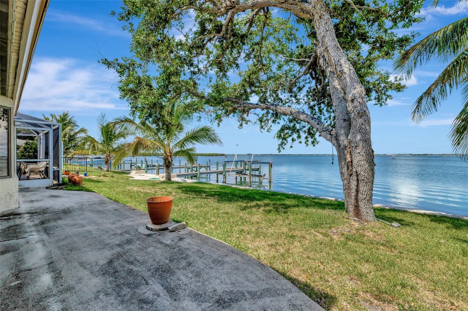 Image 39 of 46 For 1701 Bayshore Drive