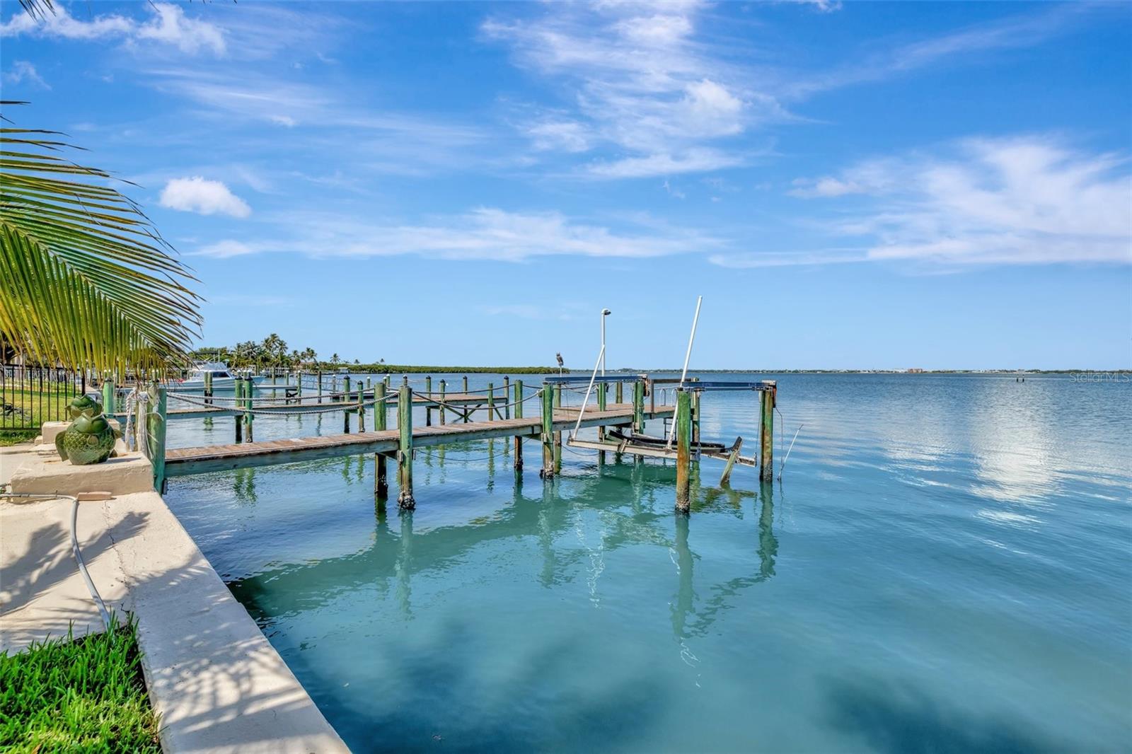 Image 40 of 46 For 1701 Bayshore Drive
