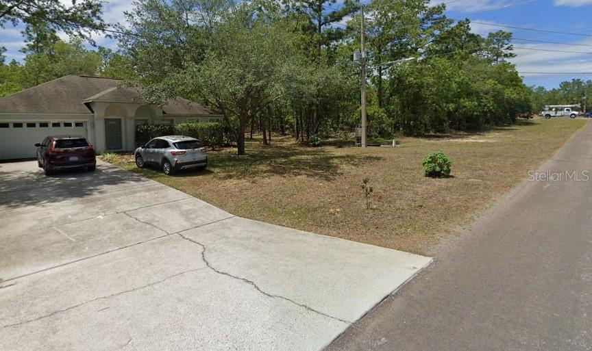 Listing photo id 2 for 69 Corkwood Boulevard