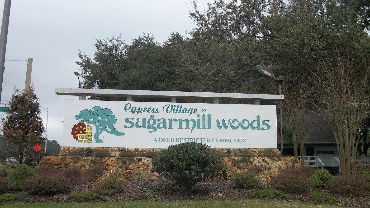 Listing photo id 3 for 69 Corkwood Boulevard