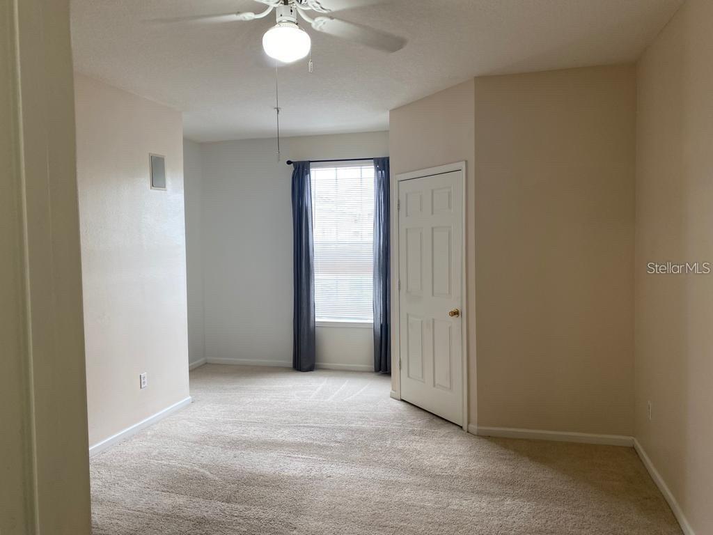 Image 13 of 24 For 14341 Fredricksburg Drive 1007