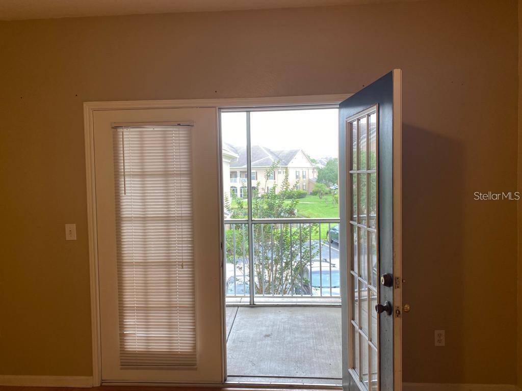 Image 7 of 24 For 14341 Fredricksburg Drive 1007
