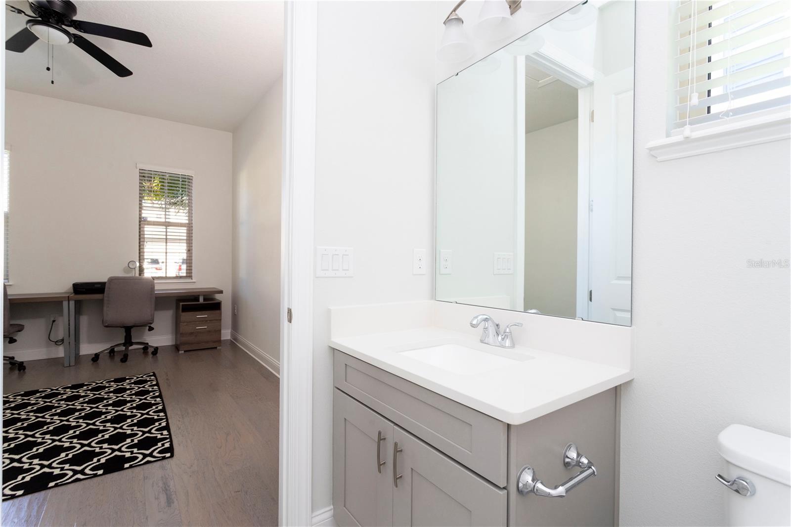 Image 15 of 67 For 10427 Royal Cypress Way