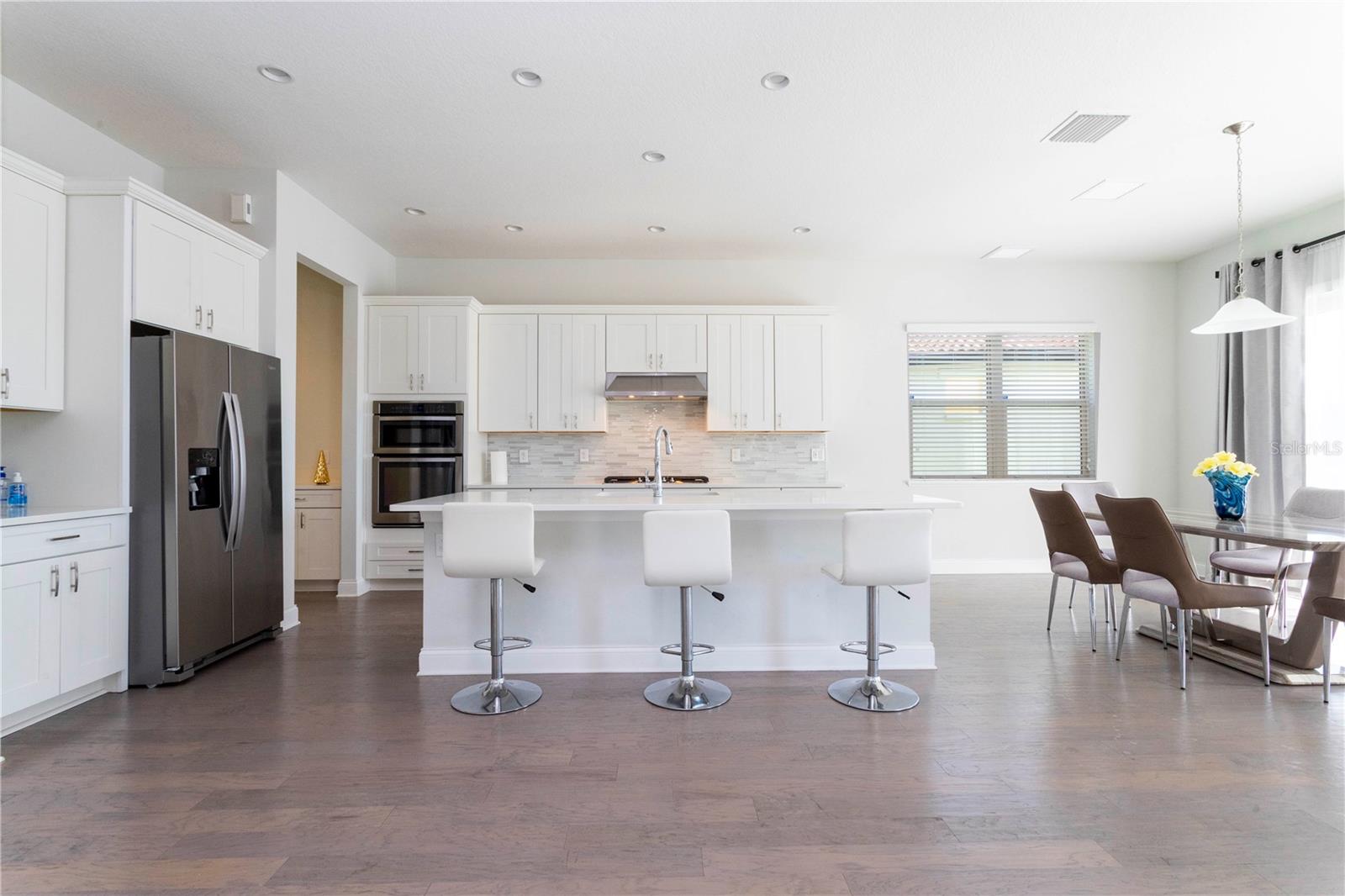 Image 21 of 67 For 10427 Royal Cypress Way
