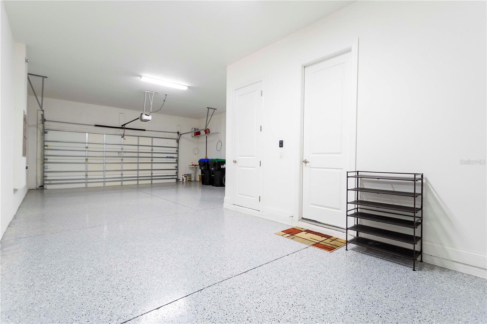 Image 38 of 67 For 10427 Royal Cypress Way