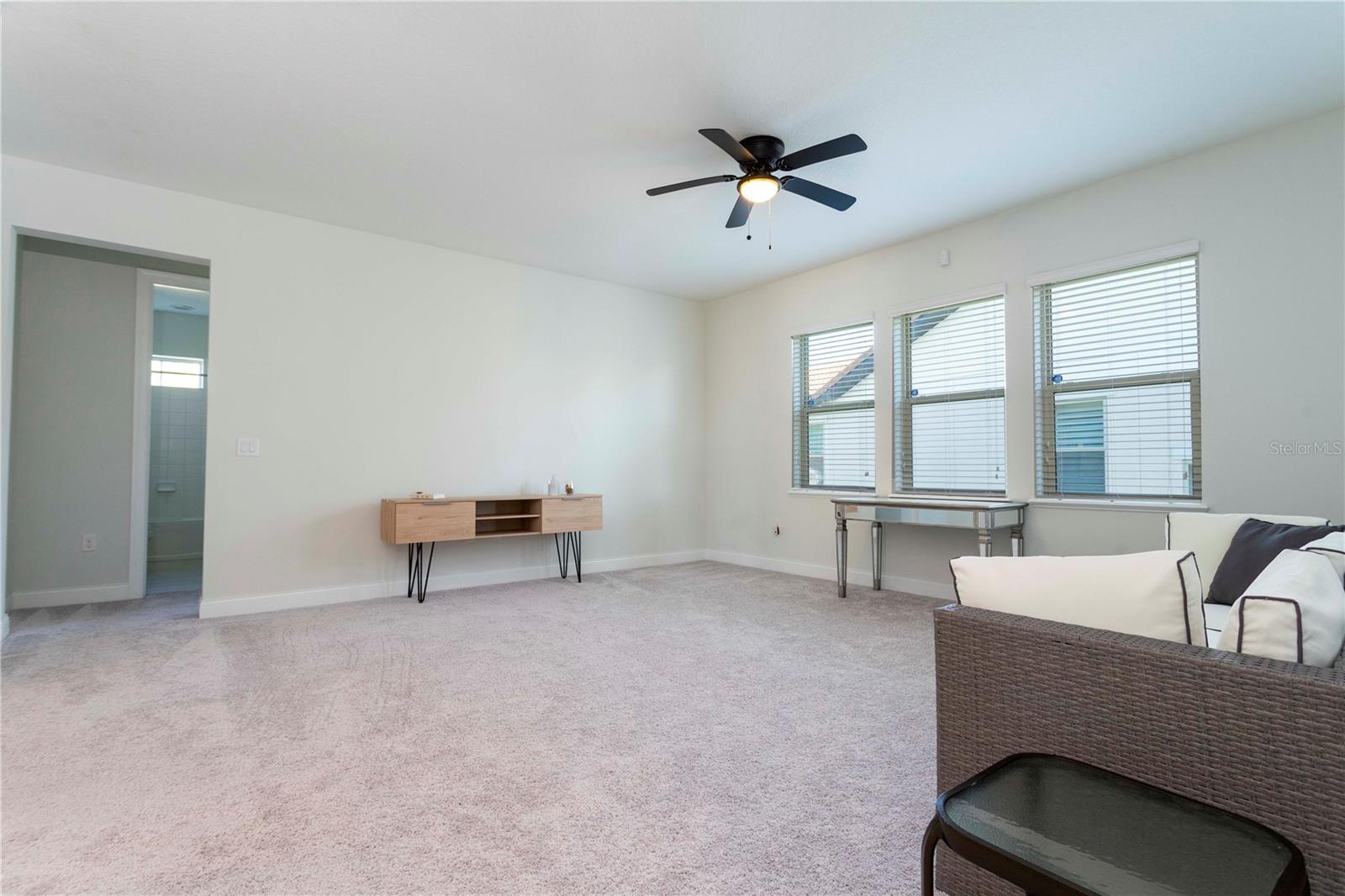 Image 41 of 67 For 10427 Royal Cypress Way