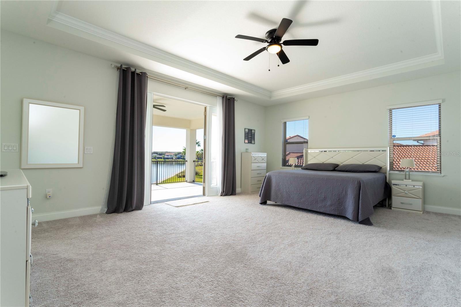 Image 44 of 67 For 10427 Royal Cypress Way