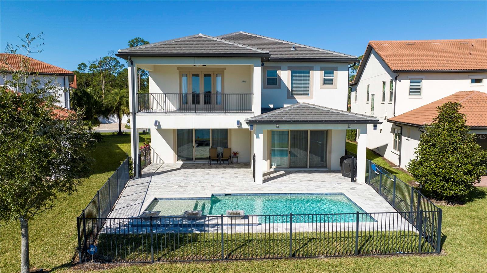 Image 6 of 67 For 10427 Royal Cypress Way