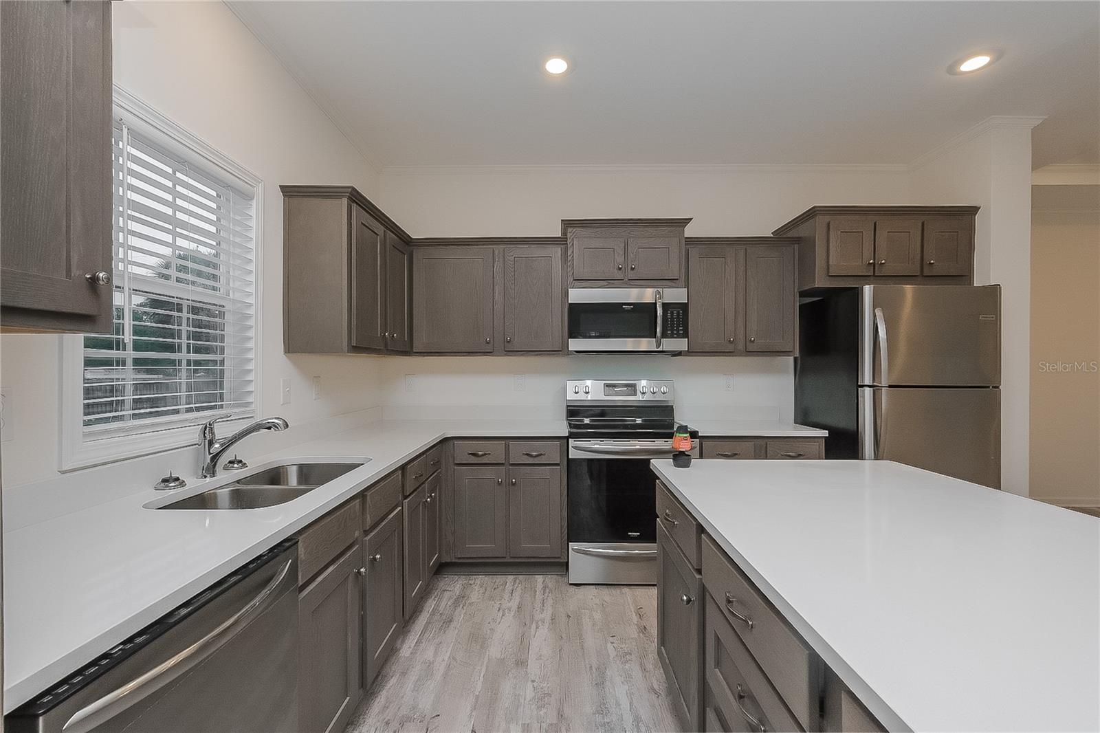 Image 5 of 16 For 1223 22nd Avenue S