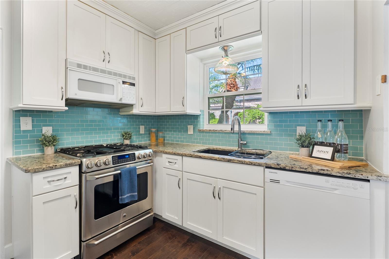 Image 7 of 23 For 600 Sheridan Boulevard