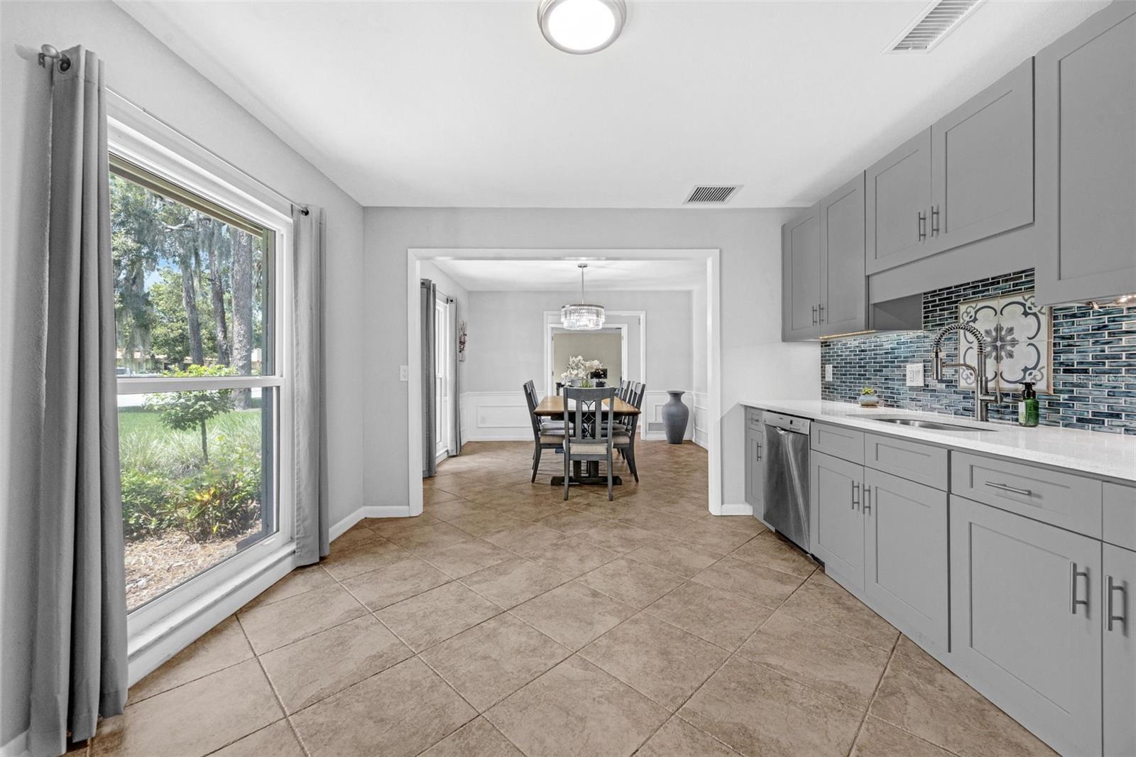 Image 12 of 55 For 223 Royal Oaks Circle