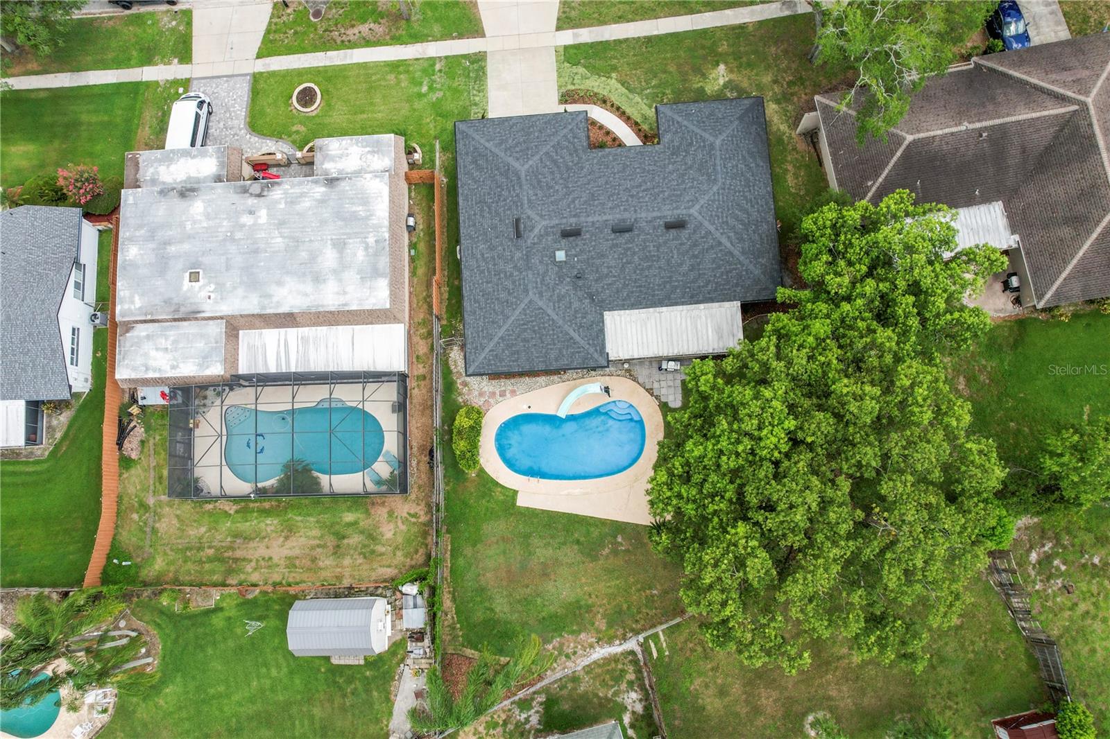 Image 11 of 43 For 607 Green Briar Boulevard