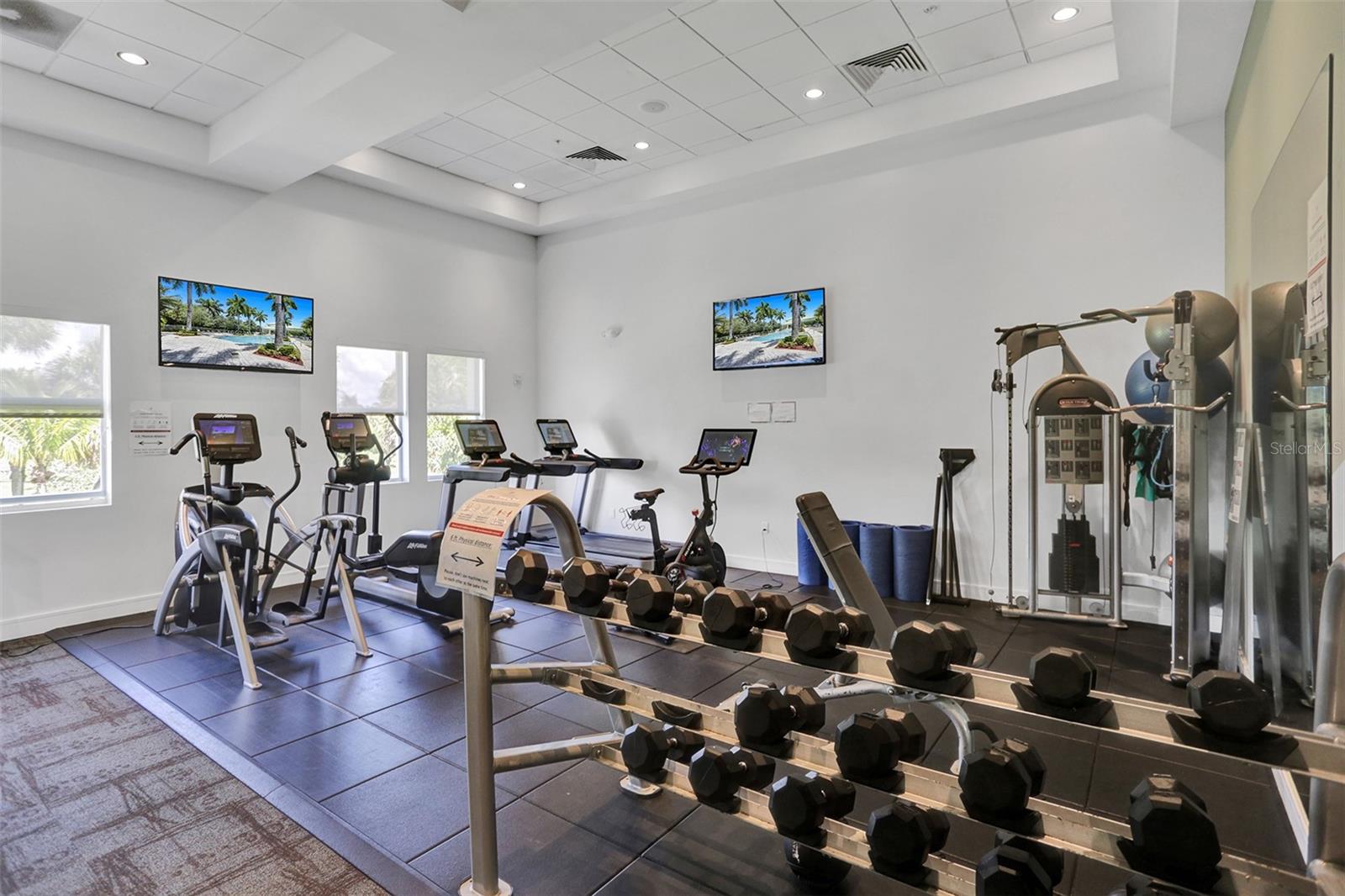 Image 43 of 48 For 5300 87th Avenue 511