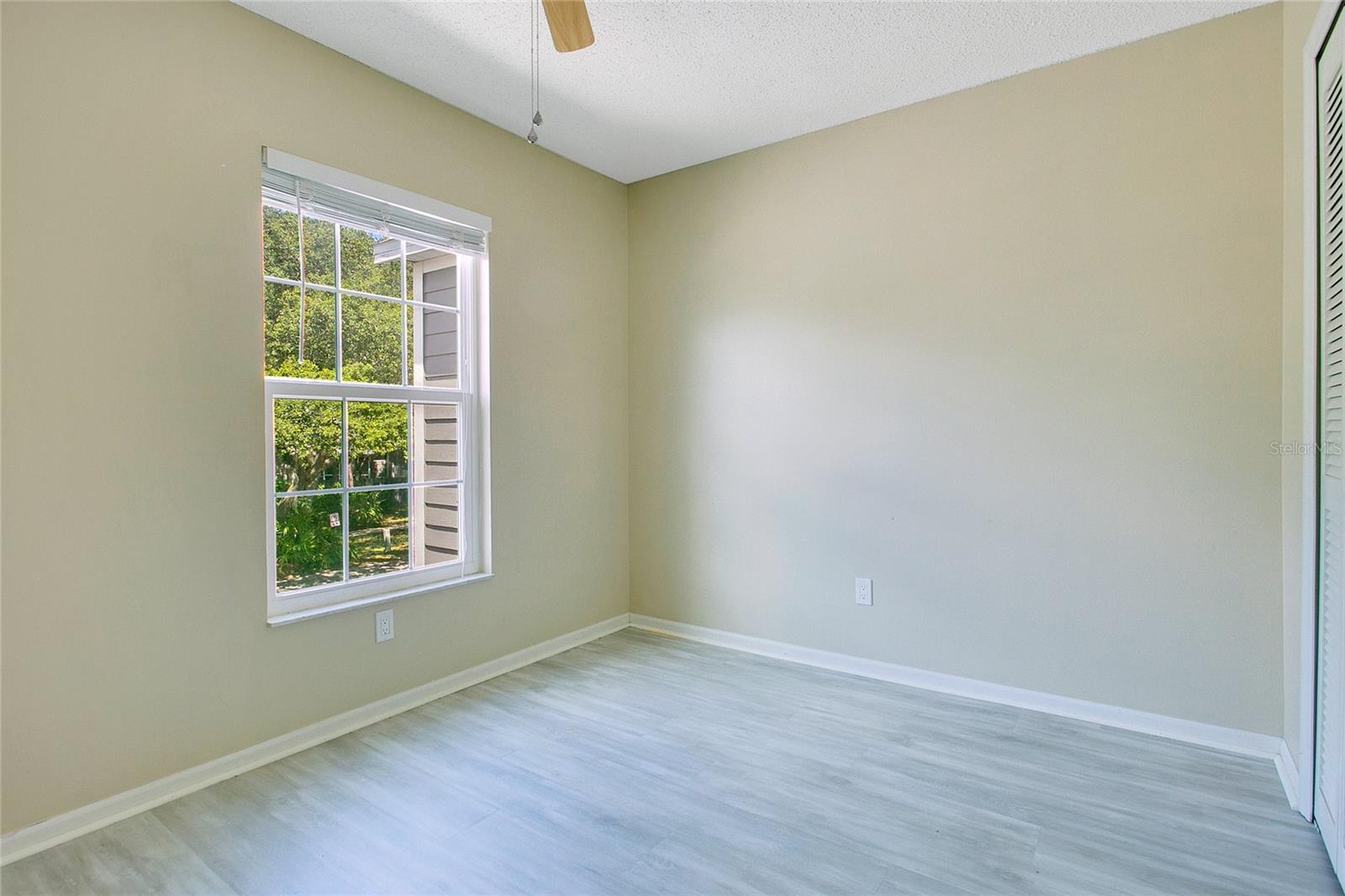 Image 11 of 29 For 4443 Brook Hollow Circle 19a