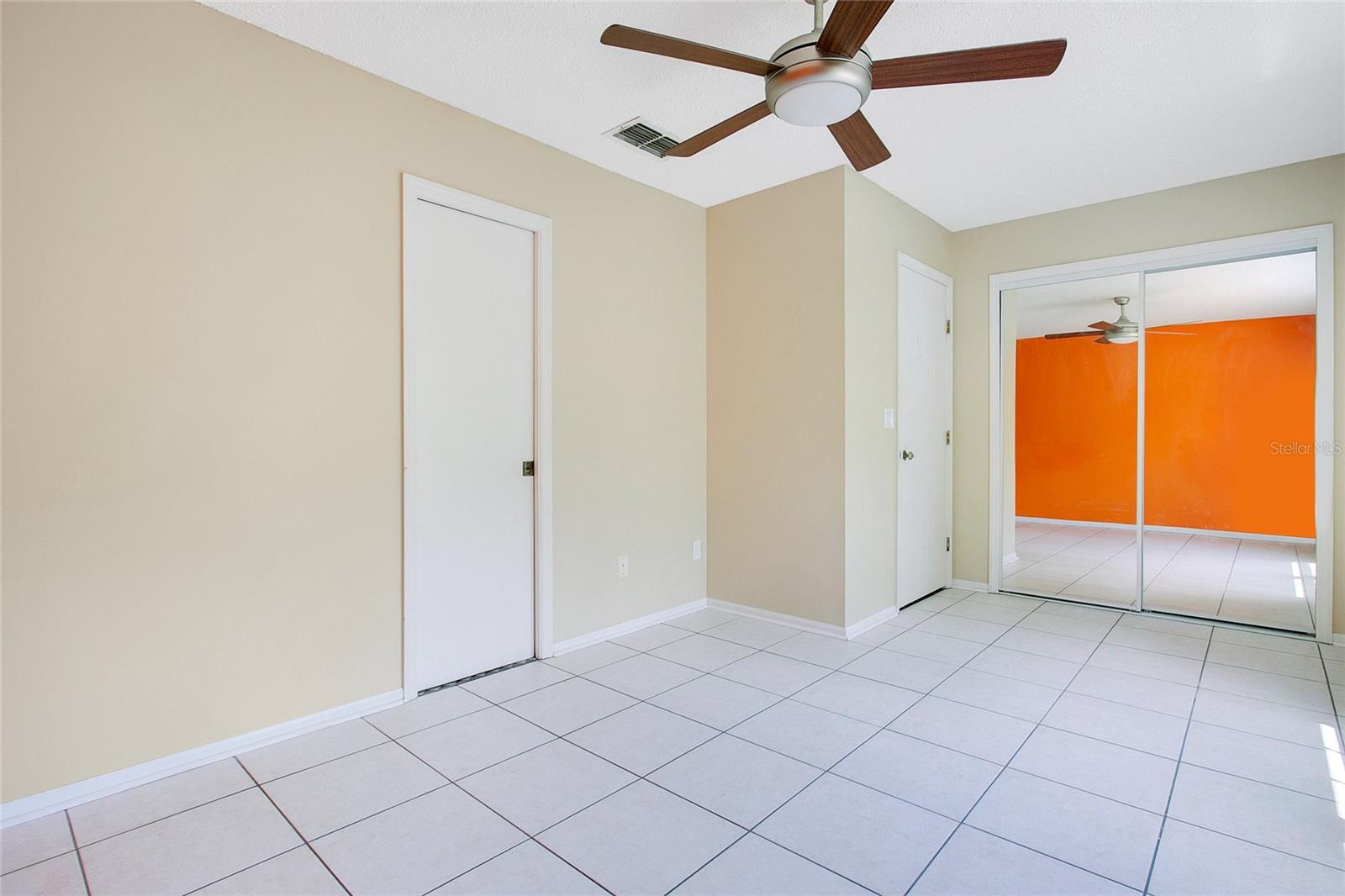 Image 15 of 29 For 4443 Brook Hollow Circle 19a
