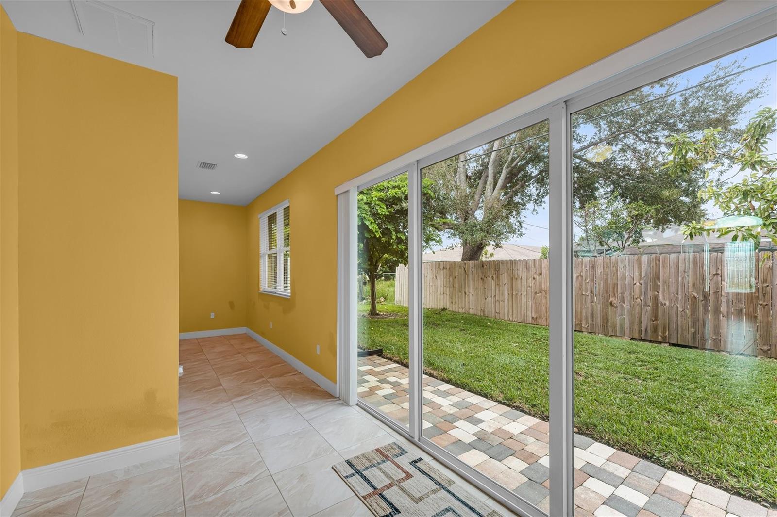 Image 18 of 25 For 2416 8th Avenue