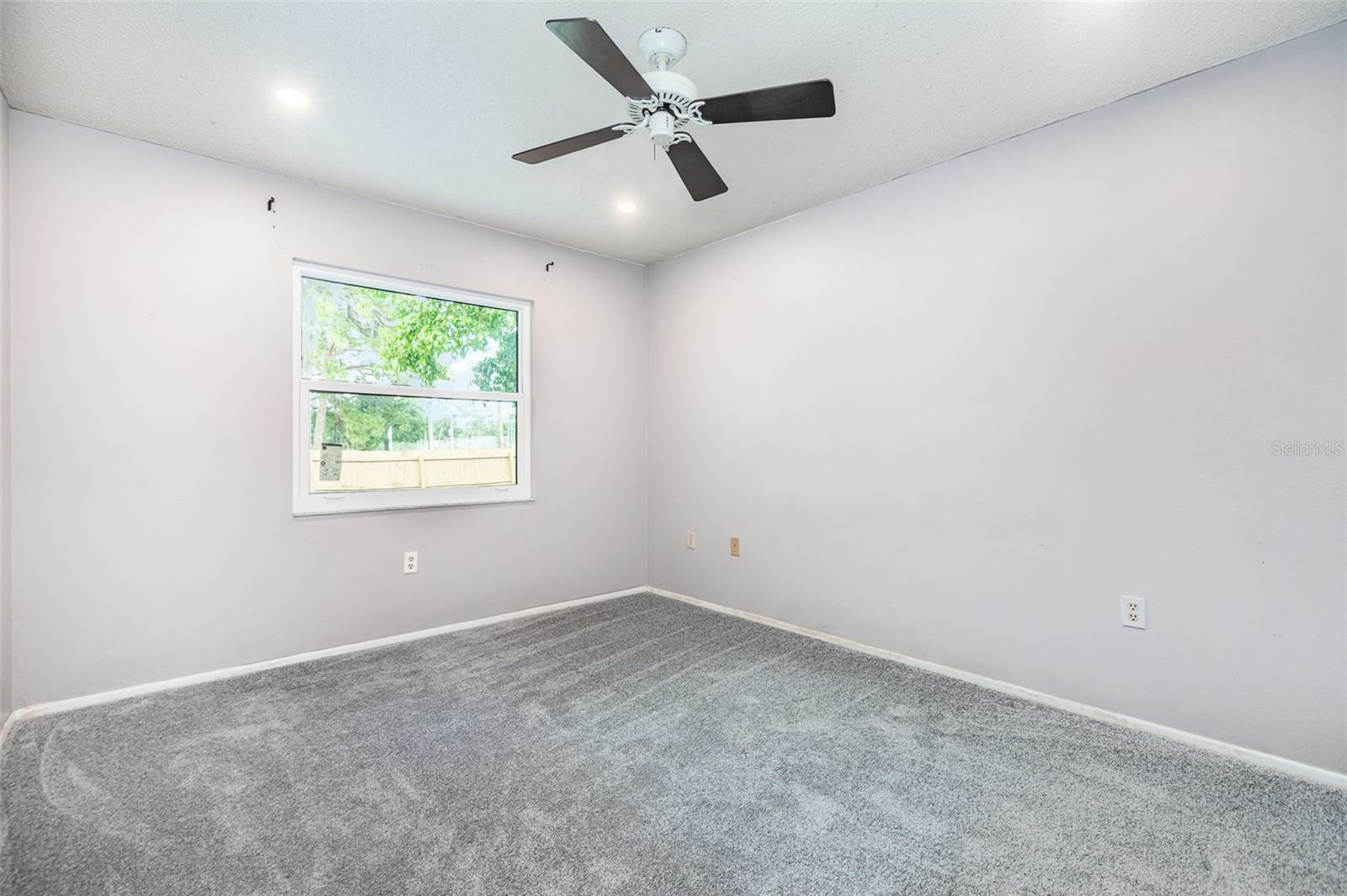 Image 13 of 25 For 4358 Murdock Avenue