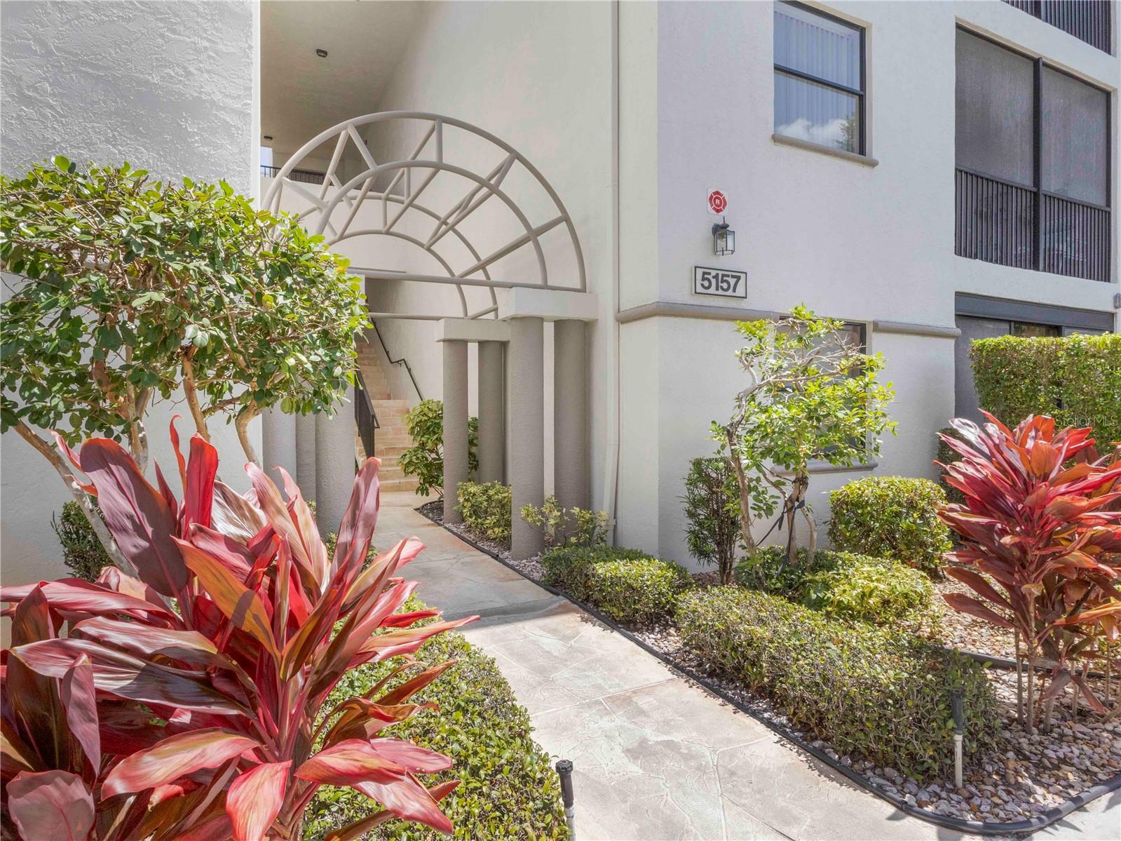 Image 3 of 38 For 5157 Floria Way J