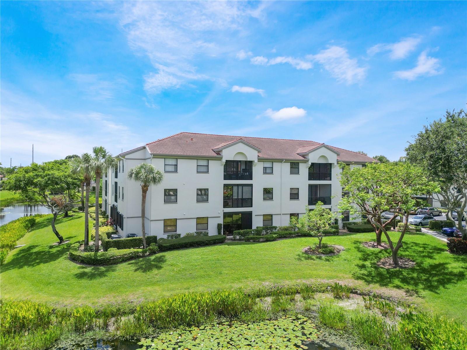 Image 31 of 38 For 5157 Floria Way J