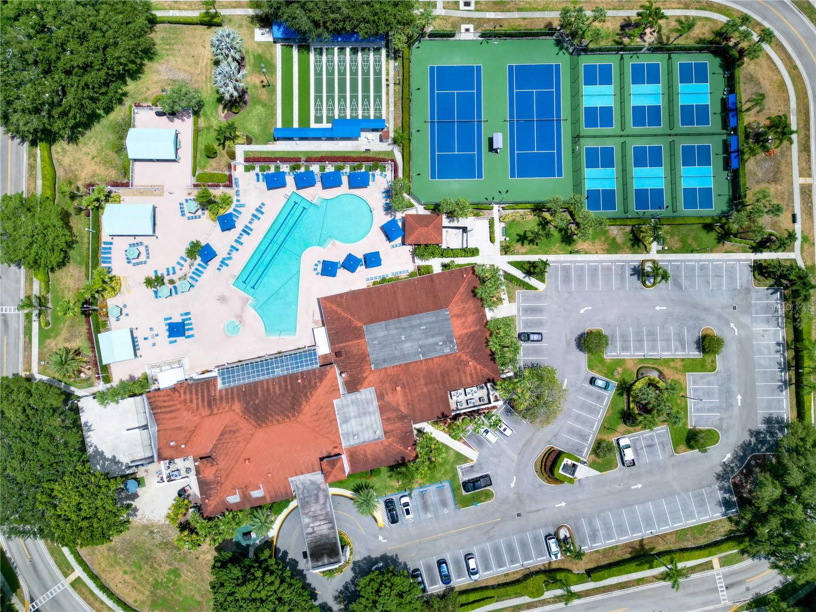 Image 32 of 38 For 5157 Floria Way J