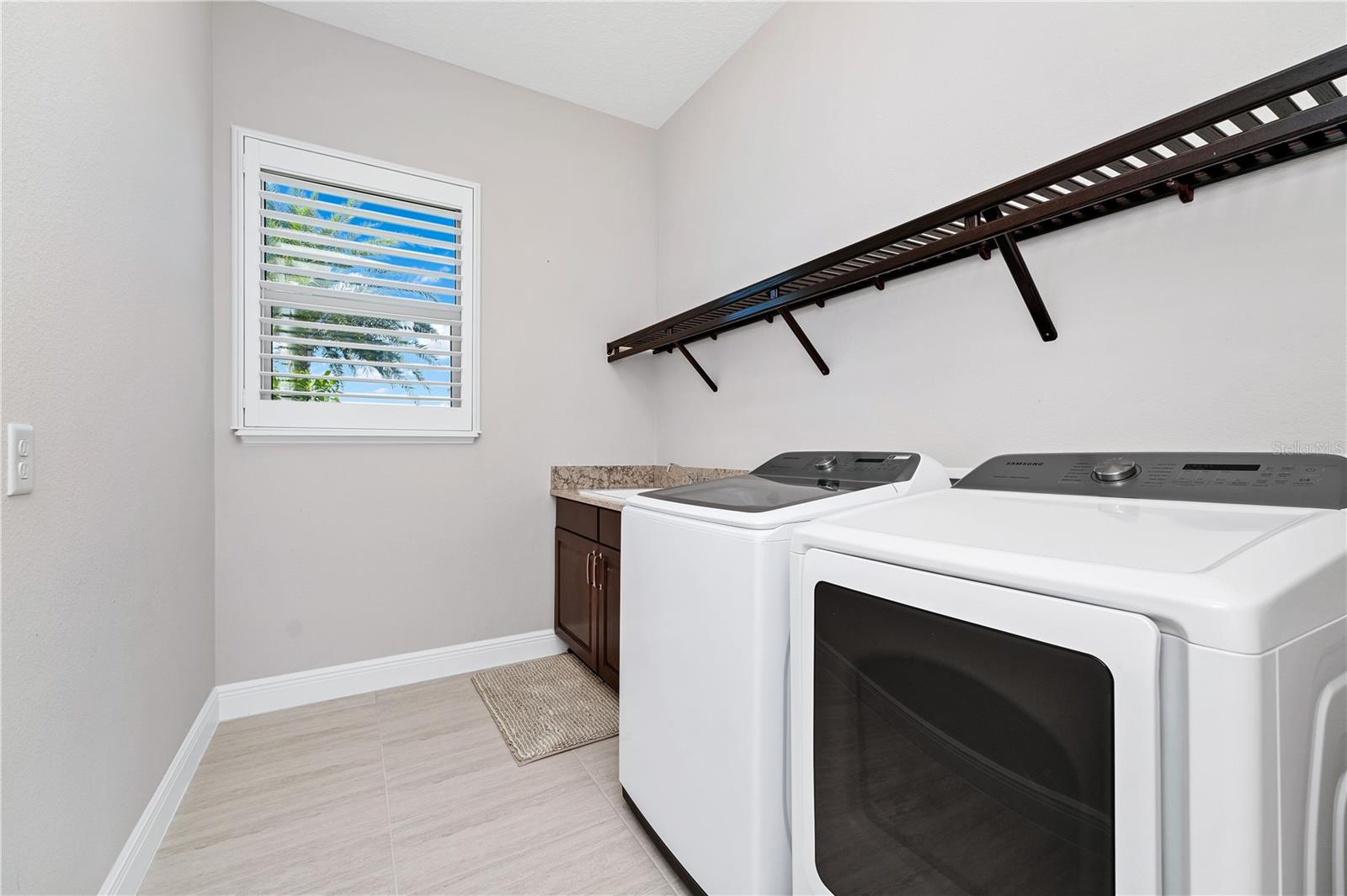 Image 40 of 85 For 15469 Shorebird Lane