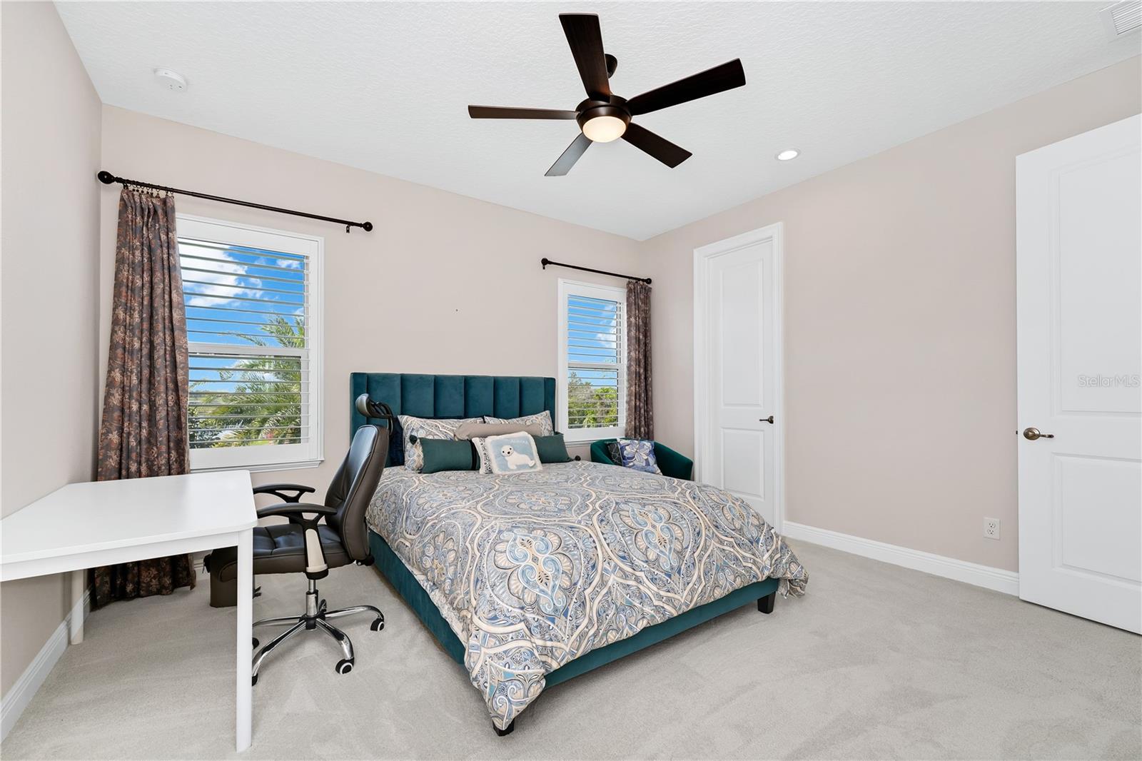Image 53 of 85 For 15469 Shorebird Lane