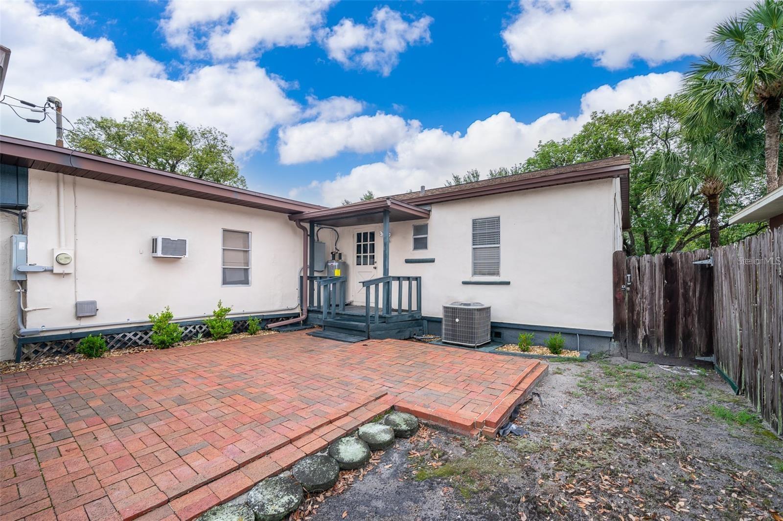 Image 15 of 16 For 124 Muriel Street