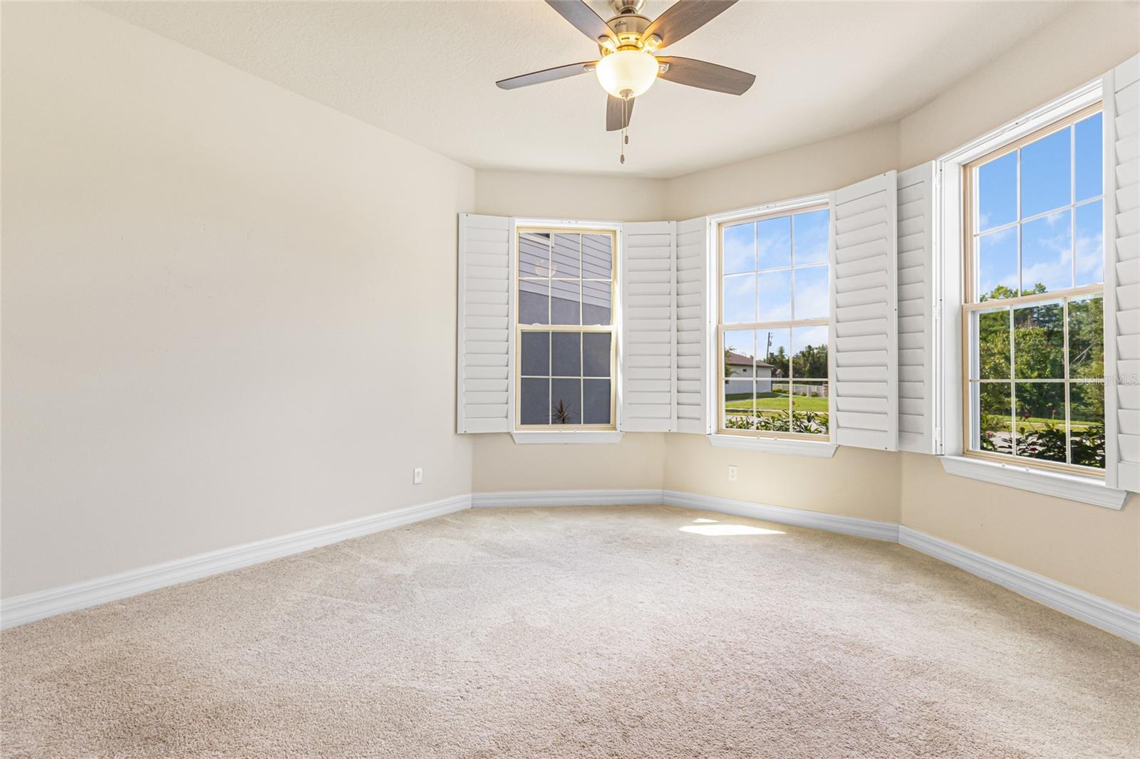 Image 15 of 22 For 5517 Potenza Drive