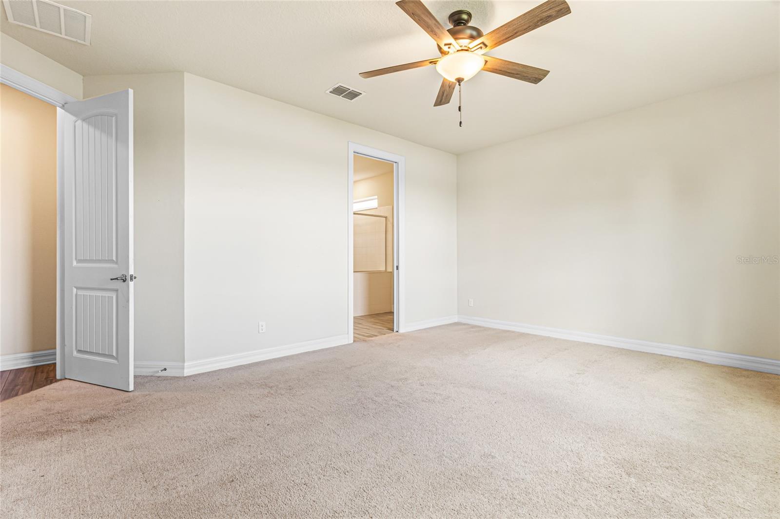 Image 4 of 22 For 5517 Potenza Drive