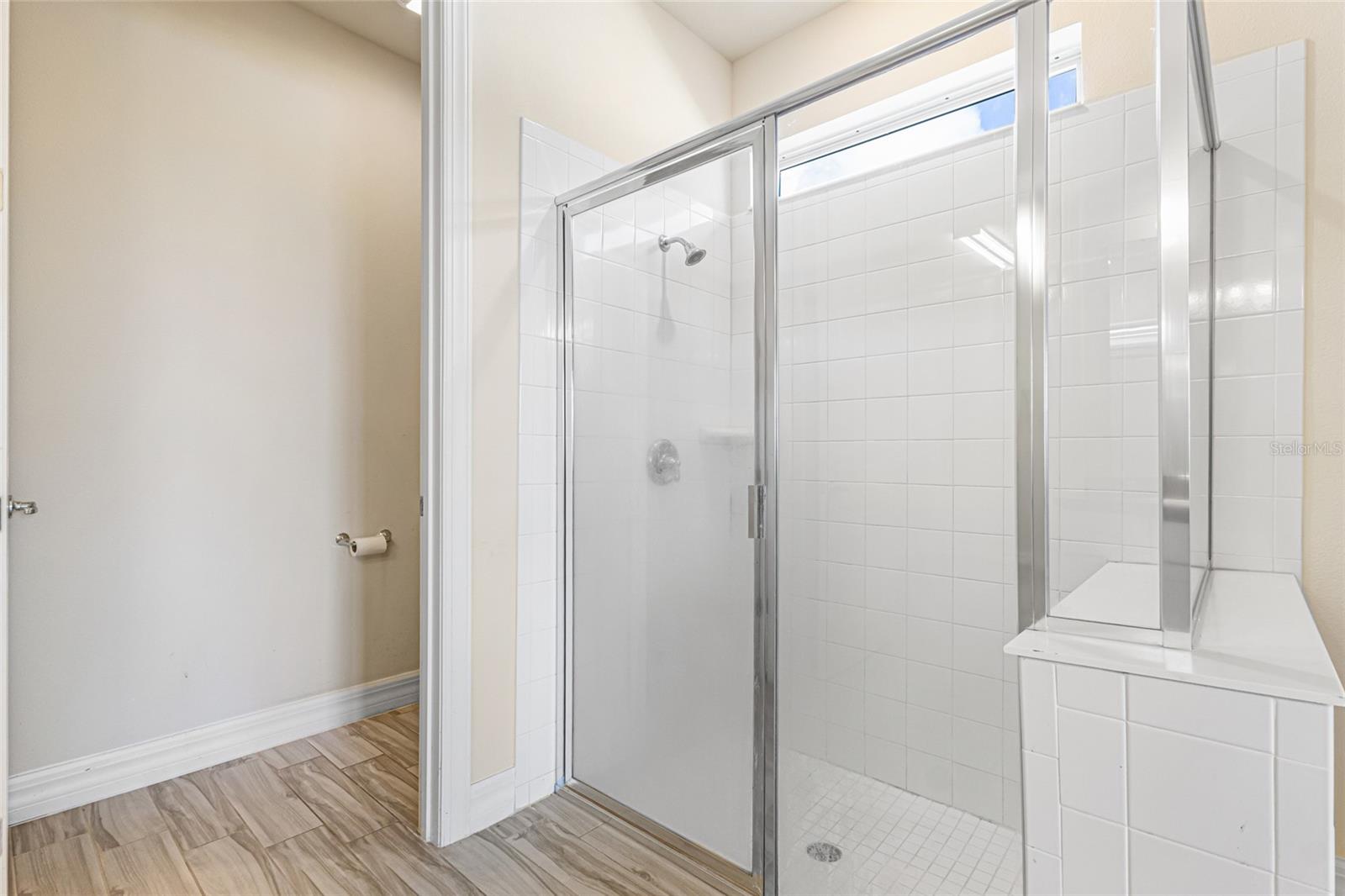 Image 5 of 22 For 5517 Potenza Drive