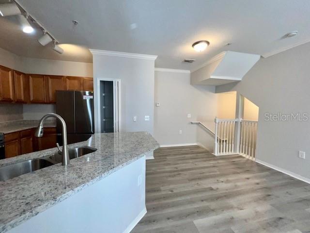 Image 25 of 100 For 6125 Metrowest Boulevard 102
