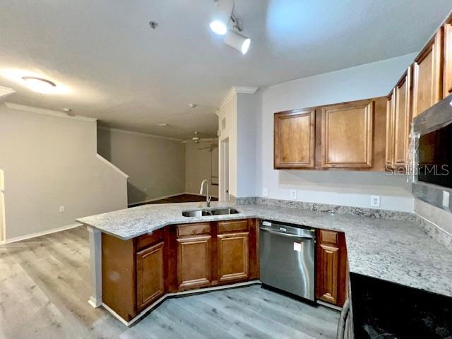 Image 65 of 100 For 6125 Metrowest Boulevard 102