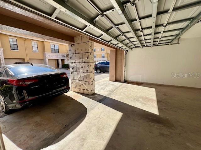 Image 7 of 100 For 6125 Metrowest Boulevard 102