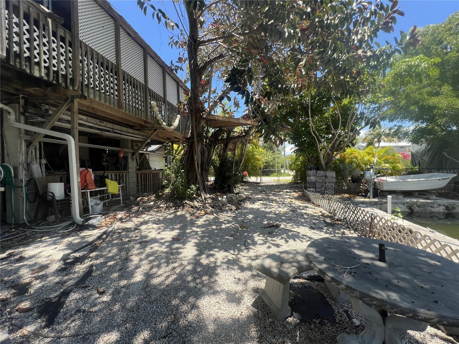Image 22 of 39 For 3767 Hibiscus Street