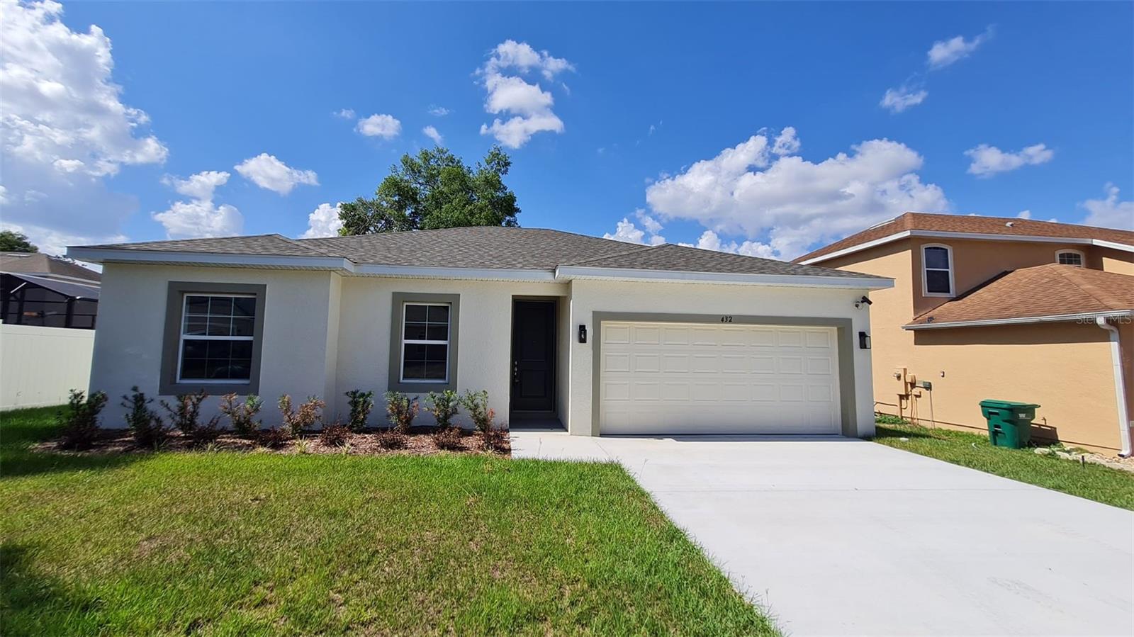 Image 2 of 12 For 441 Cierra Oaks Circle