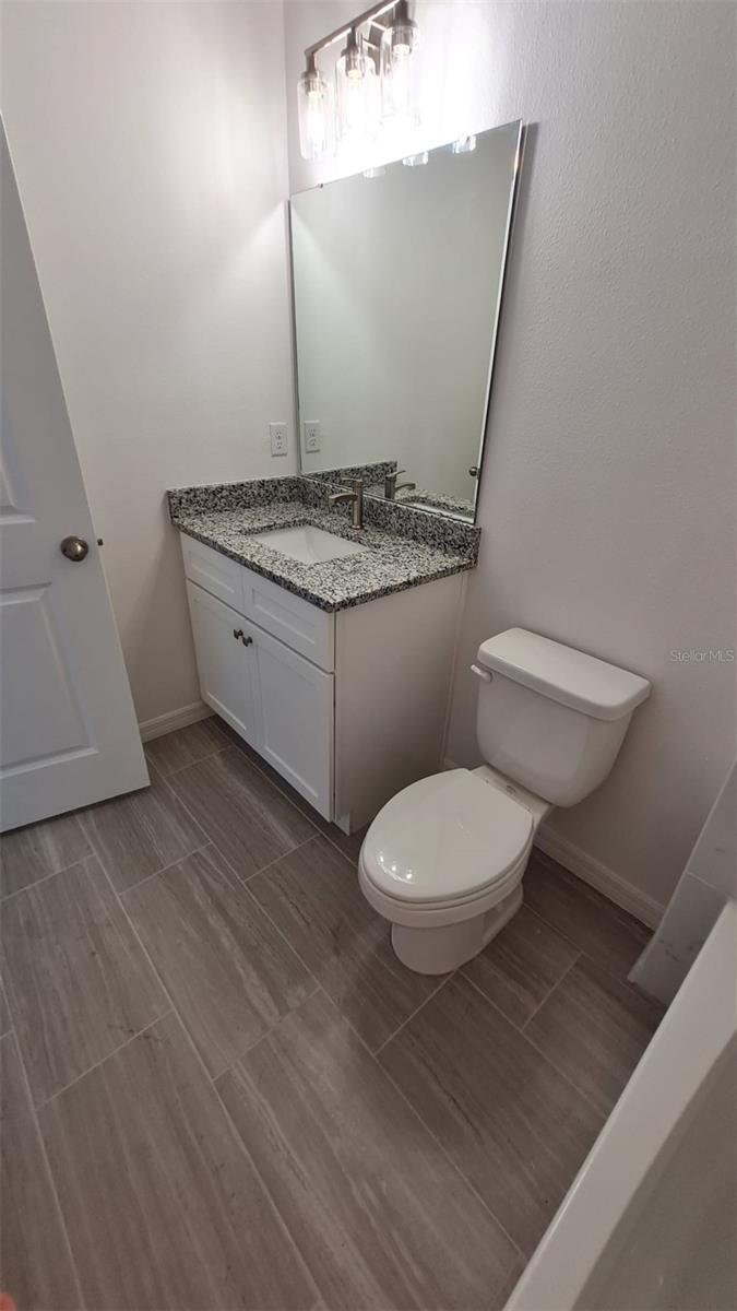 Image 4 of 12 For 441 Cierra Oaks Circle