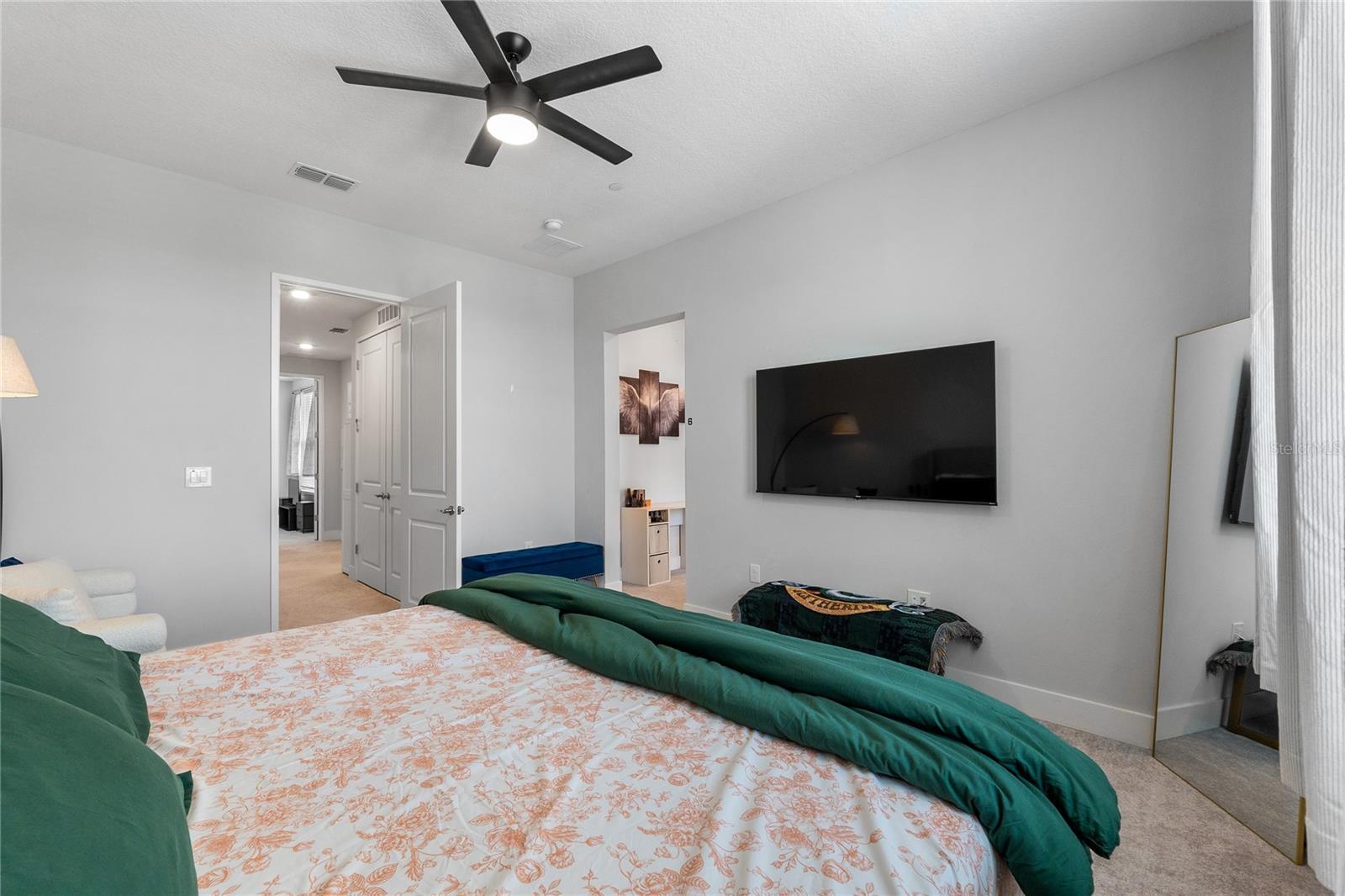 Image 25 of 49 For 8427 Modiano Street