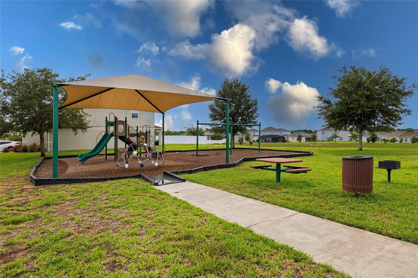 Image 47 of 48 For 565 Ogelthorpe Drive