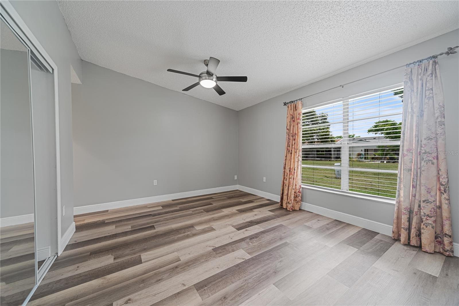 Image 12 of 22 For 1184 Calanda Avenue