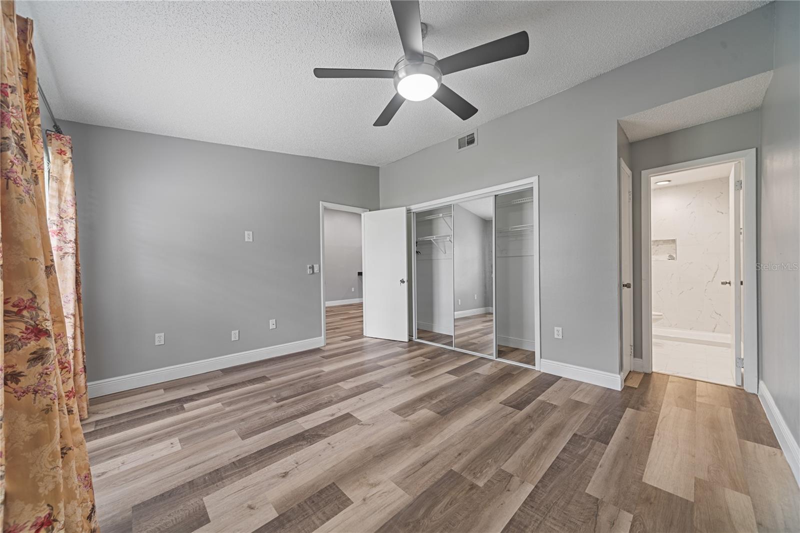 Image 13 of 22 For 1184 Calanda Avenue